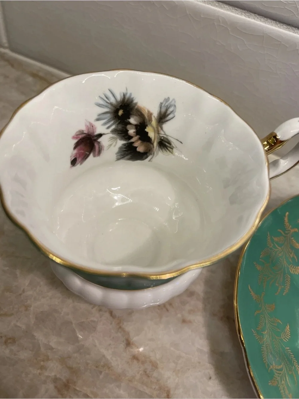 Vintage Royal Windsor Bone China teacup green floral England